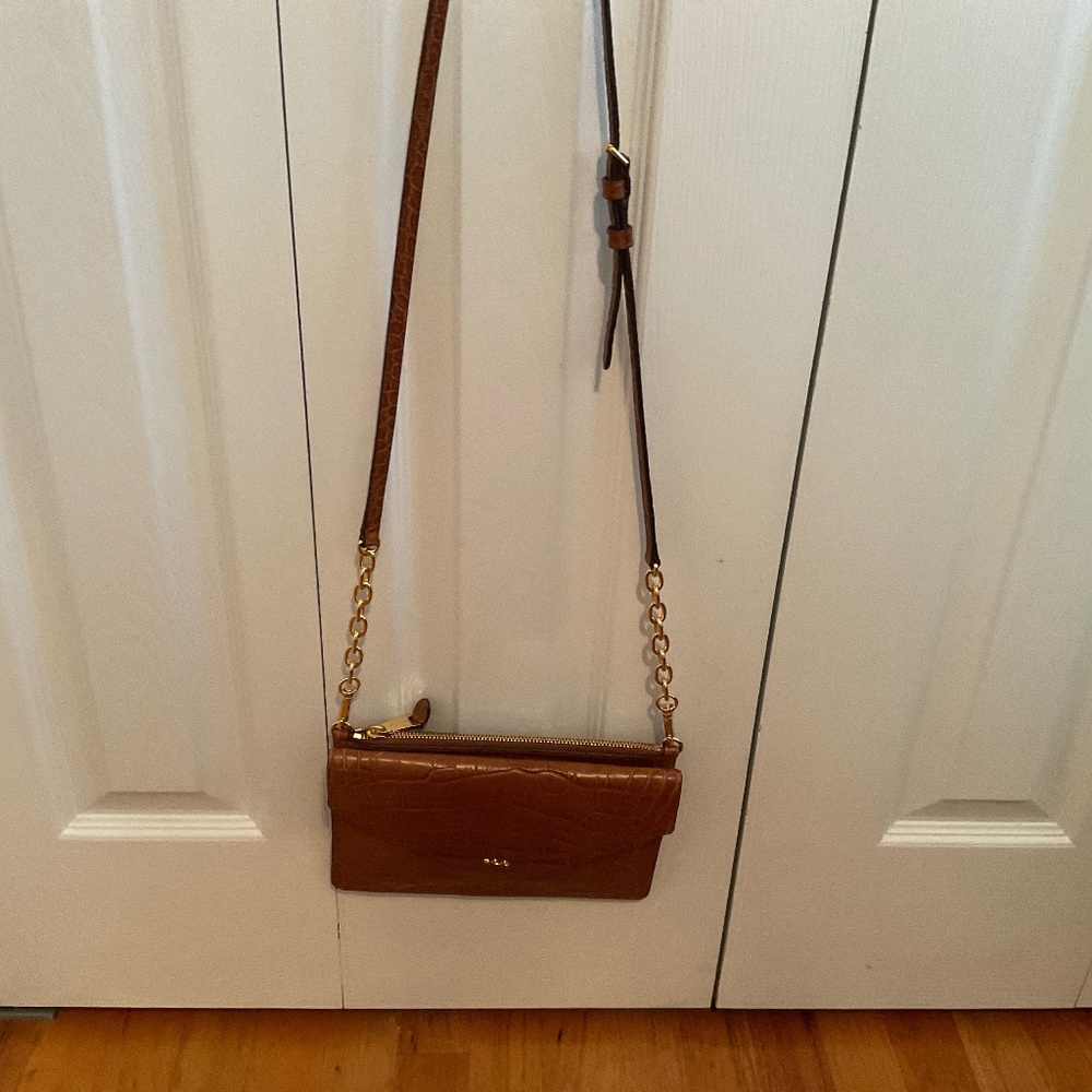 Ladies EUC Ralph Lauren leather cross-body bag